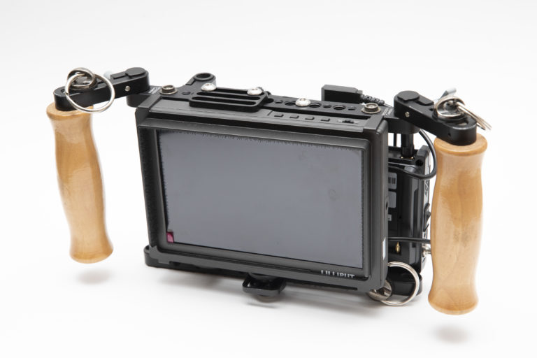 Liliput 7'' Field Monitor im wooden camera Directors Cage mieten