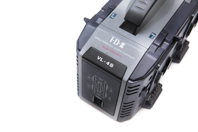 IDX VL-4s Ladegerät VMount Akkus im Set mit IDX Endura cue D150Wh mieten