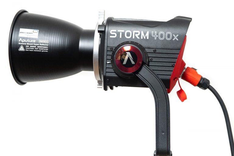 Aputure Storm 400x